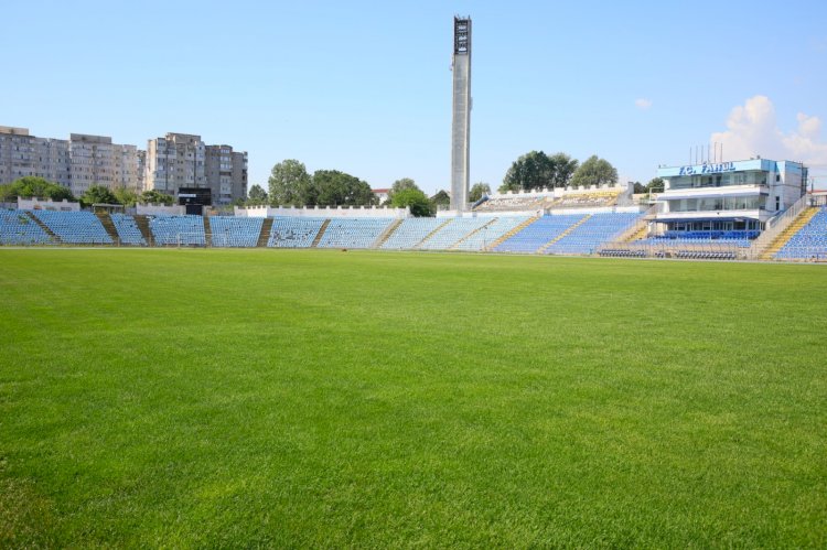 Lucrările continuă pe stadionul din Constanța!