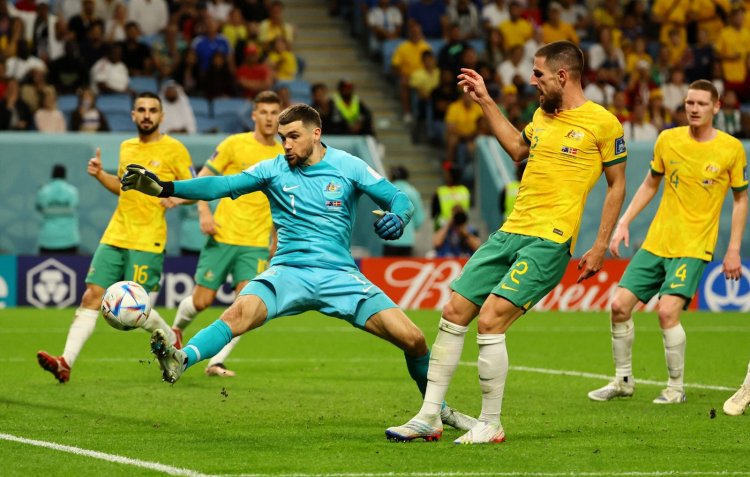 Australia s-a calificat în optimi, după 1-0 cu Danemarca