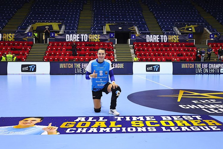 Cristina Neagu a devenit cea mai bună marcatoare din istoria EHF Champions League